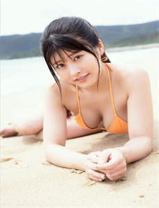 《开车污的 女生越疼男生越来越快 文案》
