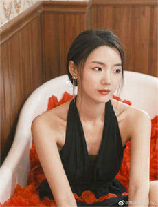 《海上惊鱼魔鬼的女儿》